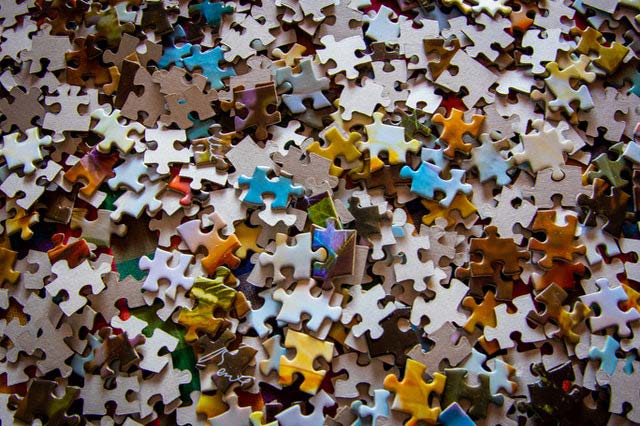 a lot of pazzle pieces